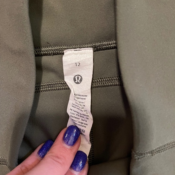 Lululemon Groove Nulu Super-High Rise Flared Pant *Regular - Picture 3 of 4